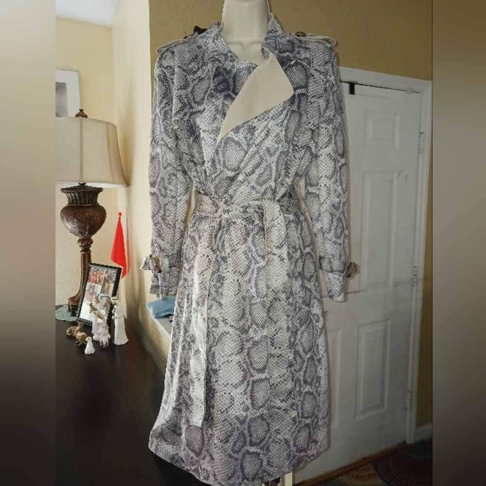 Elegant Snake Print Trench Coat/dress